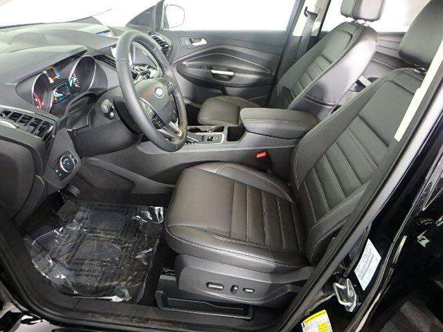 2017 Ford Escape Titanium 4dr SUV